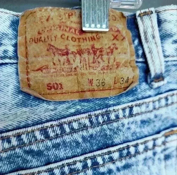 VTG 501 Levis - Picture 5 of 10